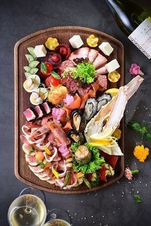 Alto 88 Regal Hongkong 富豪香港酒店 - OKiBook Hong Kong Restaurant and buffet Booking - Oyster and Bubble Brunch 海鮮早午合併自助餐