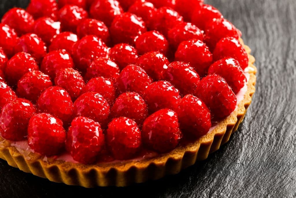 Kudos Crowne Plaza Causeway Bay - 香港銅鑼灣皇冠假日酒店 - OKiBook Hong Kong and Macau Restaurant Buffet booking 餐廳和自助餐預訂香港和澳門 - Italian Paleo Raspberry Cream Pies 意大利紅桑子忌廉批餅