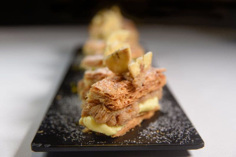 Harbour Restaurant The Harbourview 灣景廳 - 灣景國際 OKiBook Hong Kong Restaurant Booking 自助餐預訂香港 - 香蕉拿破崙_banana_napoleon