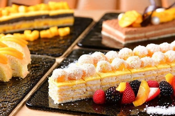 Cafe Rivoli Sumptuous Lunch and Dinner Buffets Reopening Offer @ Café Rivoli - Regal Hong Kong Hotel