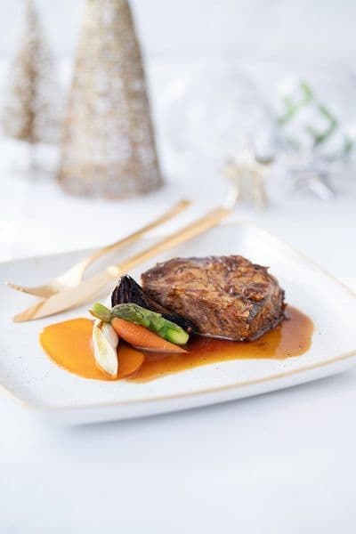 Festive Set Menus @ Pierside Bar & Restaurant - Royal Pacific Hotel