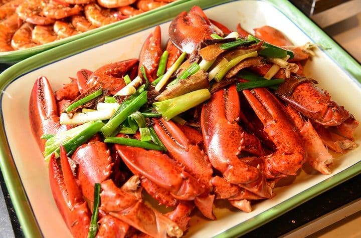 "Lobster and Mango Fiesta" Easter Dinner Buffet @Café Rivoli - Regal Hongkong Hotel
