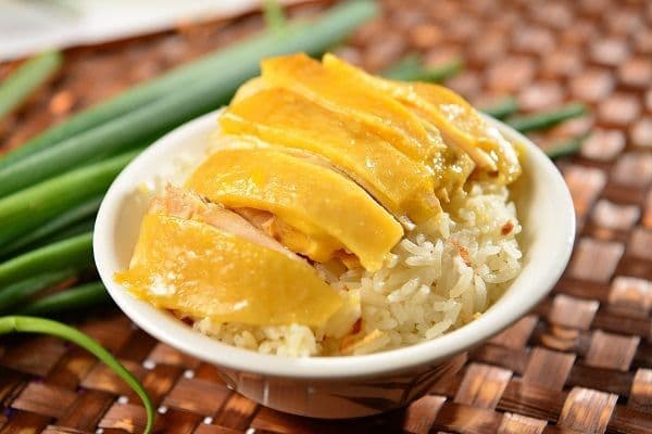 Cafe Rivoli Sumptuous Lunch and Dinner Buffets Reopening Offer @ Café Rivoli - Regal Hong Kong Hotel