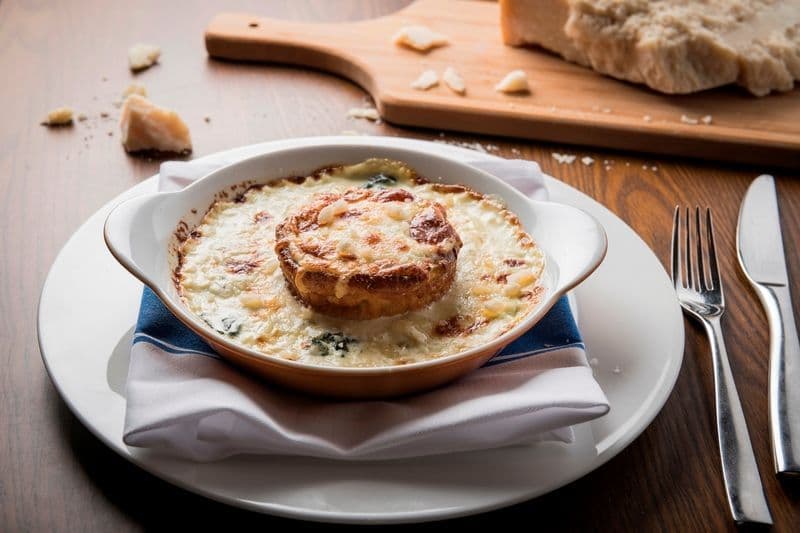Theo Mistral by Theo Randall - InterContinental Grand Stanford - 海景嘉福洲際酒店 - Baked Souffle with Fontina Cheese and Black Truffles 黑松露焗意大利芝士椰菜花梳乎厘 OKiBook Hong Kong Restaurant Buffet booking 自助餐預訂香港