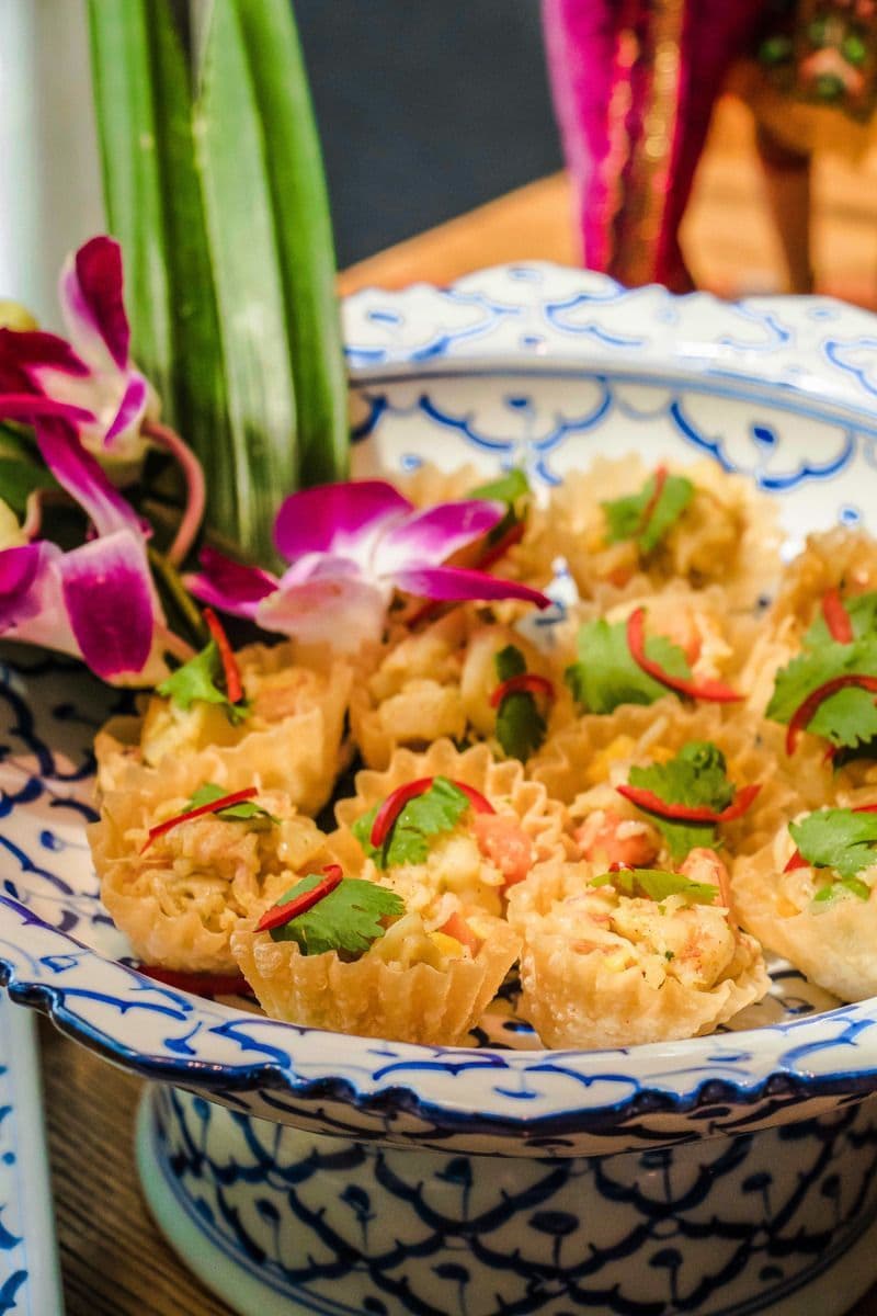 The Market Hotel ICON 唯港薈 - OKiBook Hong Kong and Macau Restaurant Buffet booking 餐廳和自助餐預訂香港和澳門 - Nyonya Top Hats