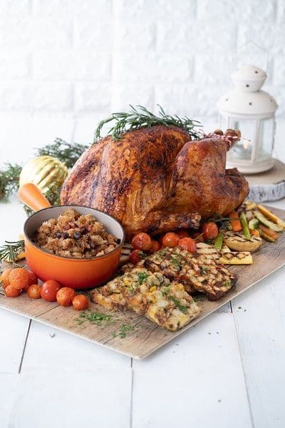 Festive Set Menus @ Pierside Bar & Restaurant - Royal Pacific Hotel