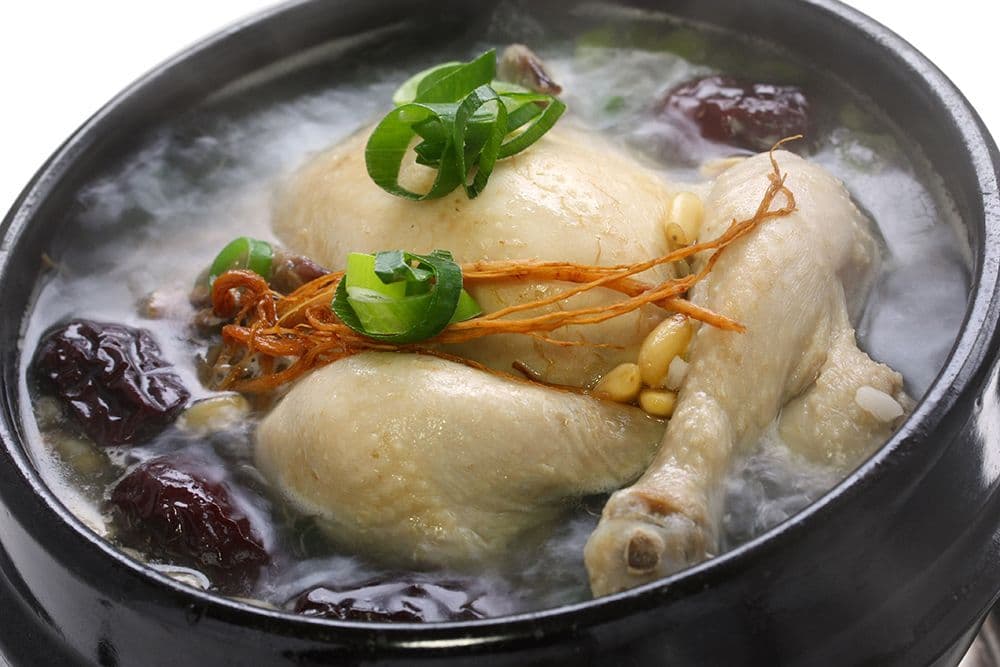 Mother's Day Celebration 15% Early Bird Discount @ Eat@ease - Hotel Ease．Tsuen Wan
