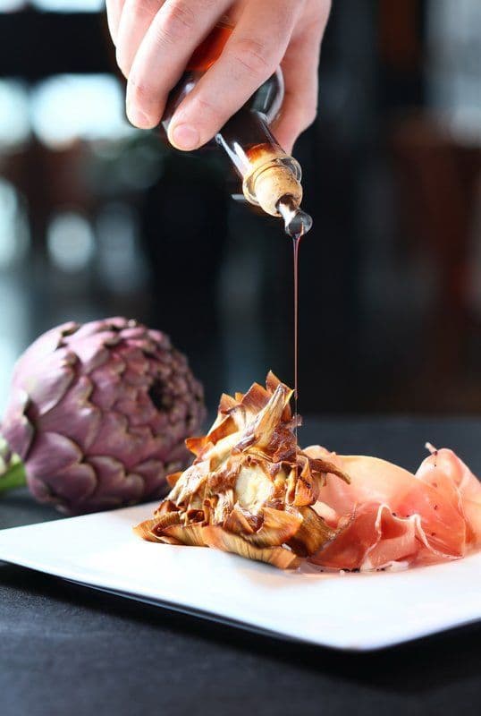 Cucina Marco Polo Hongkong Hotel 馬哥孛羅香港酒店 - OKiBook Hong Kong Restaurant Buffet booking 自助餐預訂香港 - deep_fried_artichoke_in_‘giudea_style’_with_culatello_ham_and_12_years_aged balsamic vinigar