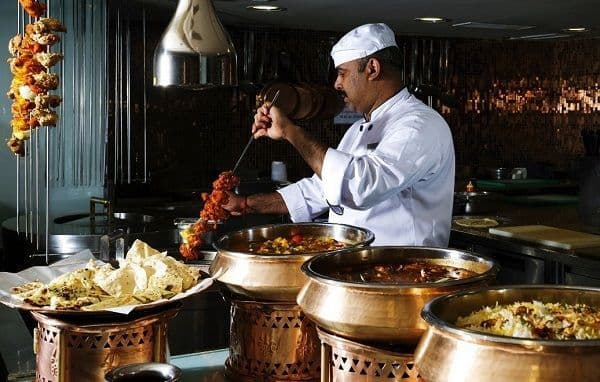 周末無限任點盛宴  / All You Can Eat Weekend Feast @ SkyCity Bistro - Hong Kong SkyCity Marriott Hotel OKiBook最佳餐廳優惠 / best dining offers for Restaurants in Hong Kong and Macau 餐廳和自助餐預訂香港和澳門