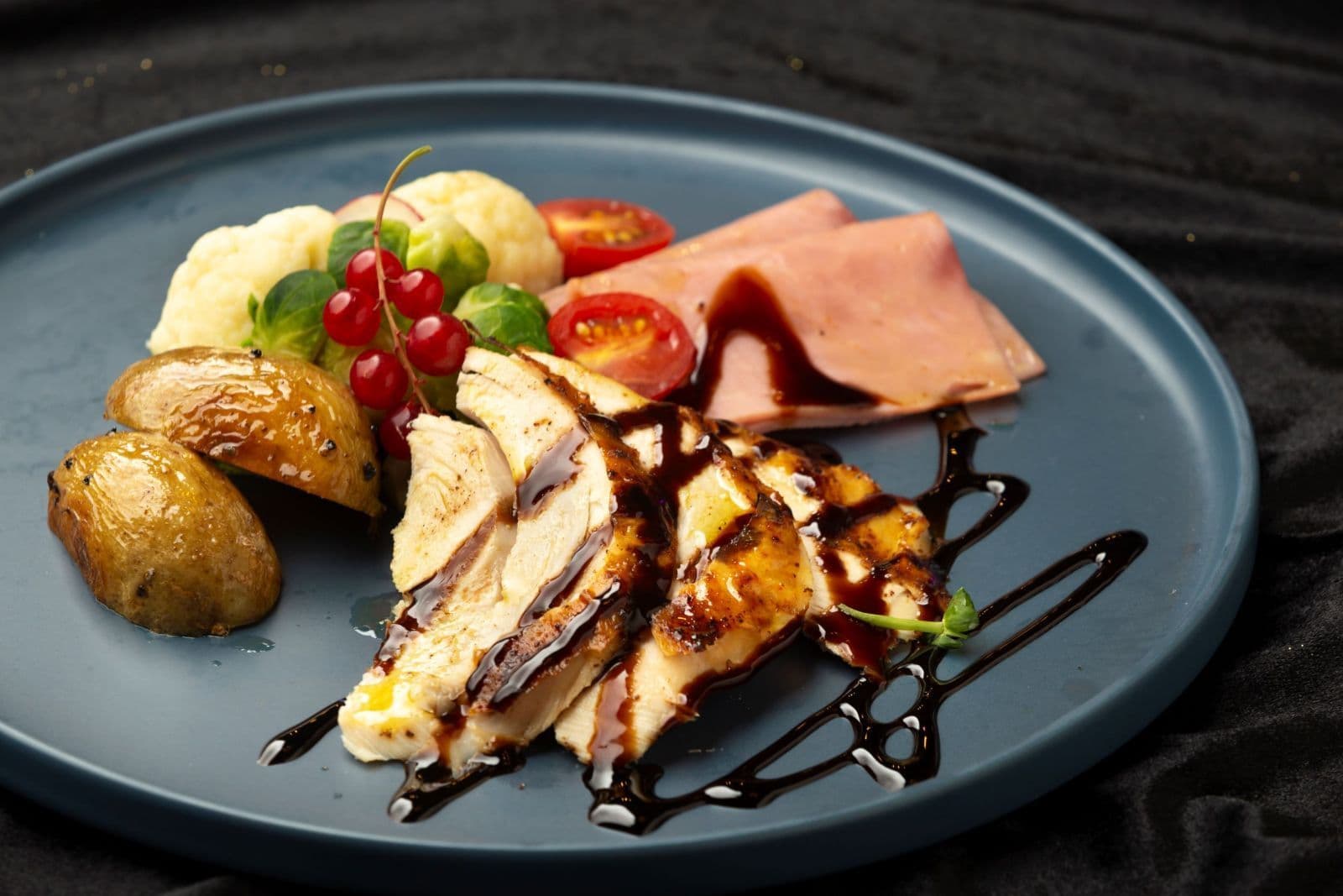 Festive Menus@Basement 1 Restaurant - The Charterhouse Causeway Bay