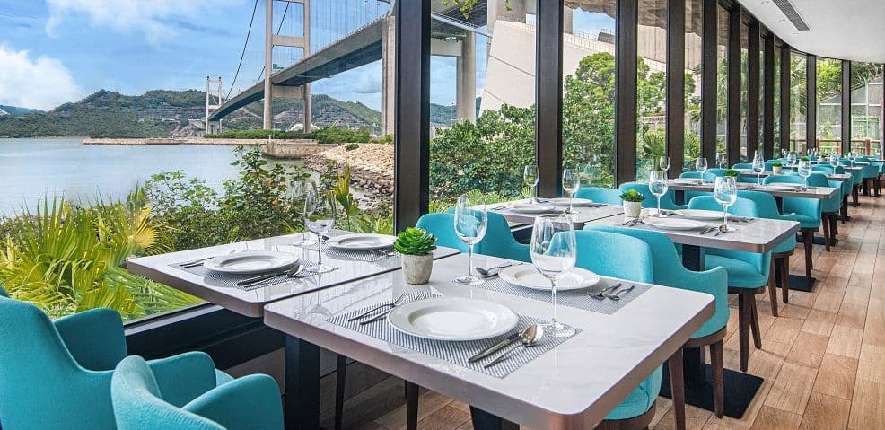 dining-main_001.jpg