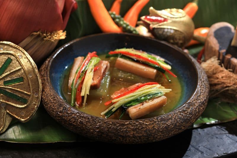 Yamm The Mira Hong Kong - OKiBook Hong Kong Restaurant Booking 自助餐預訂香 - Songkran Spread by Chef Danita_Braised Pork Belly with Winter Melon in Hot Pepper &amp; Ginger