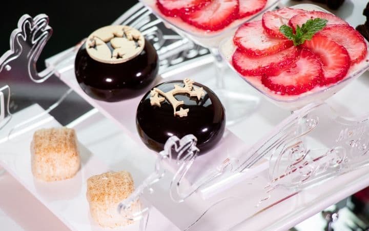 GODIVA Christmas Afternoon Tea @ GREEN - Hotel ICON