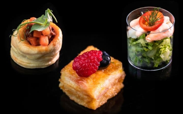 GODIVA Christmas Afternoon Tea @ GREEN - Hotel ICON