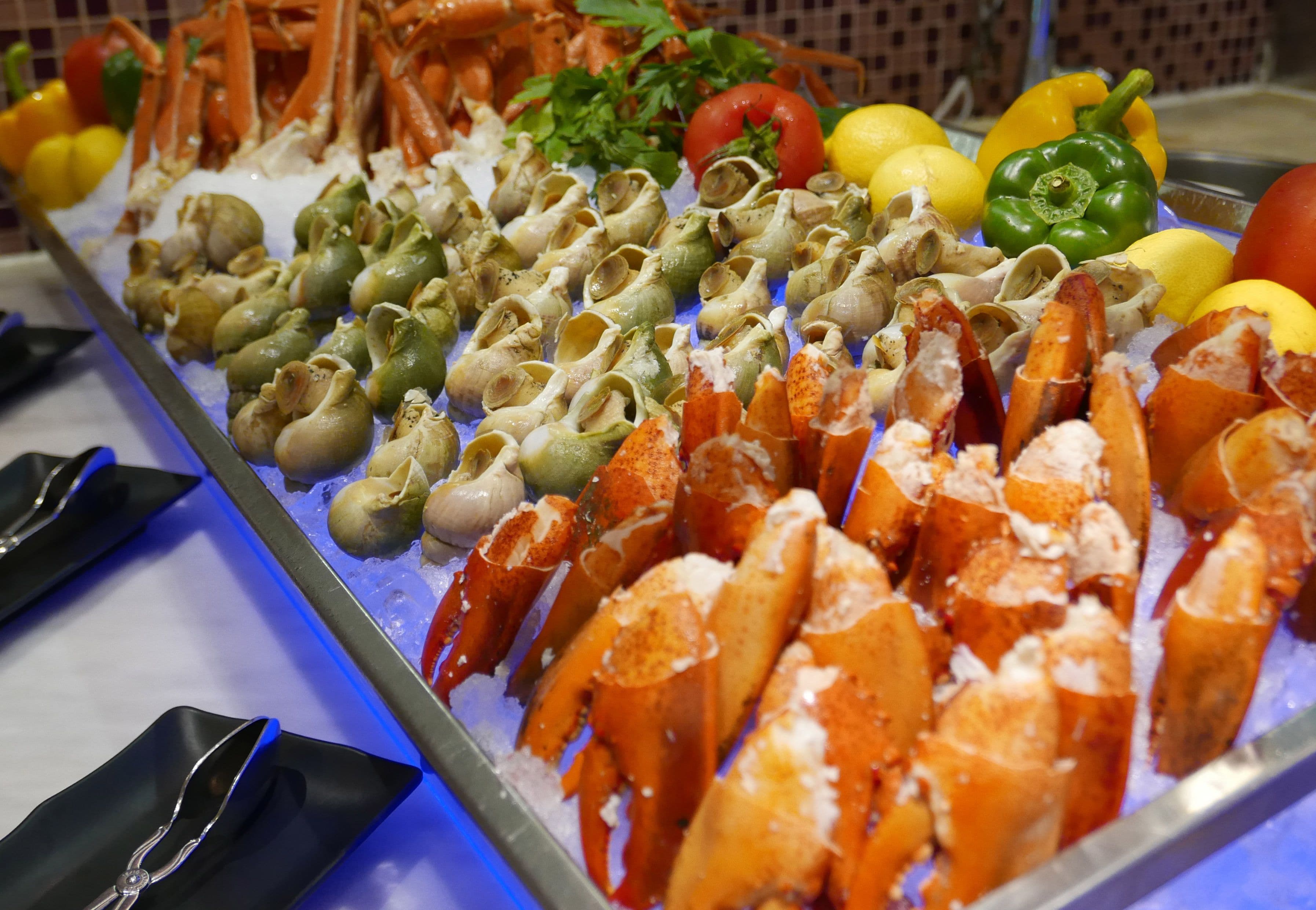 Mother's Day @ Café on the PARK - Royal Pacific Hotel & Towers