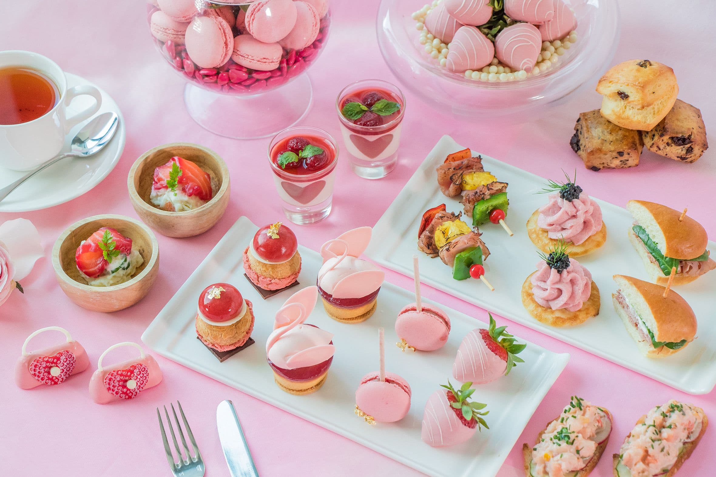 Pink Sensation Afternoon Tea @ GREEN - Hotel ICON