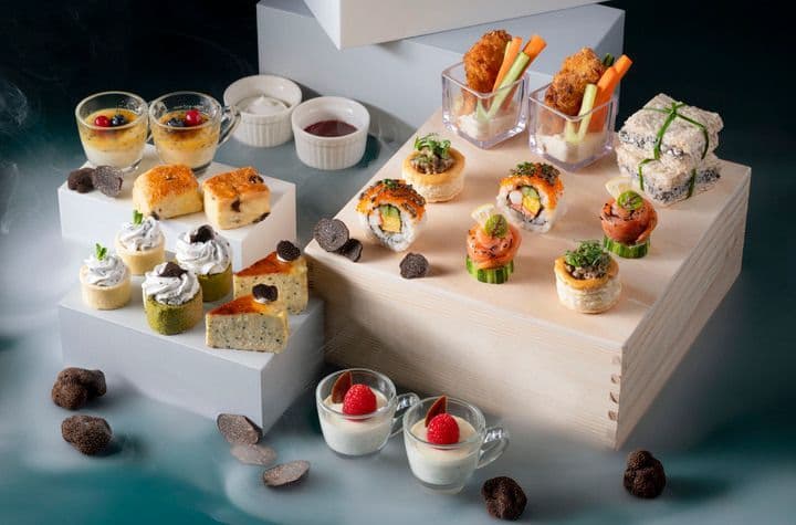 Black Truffle Diamond Afternoon Tea @Tiffany Lounge - Regal Hongkong Hotel