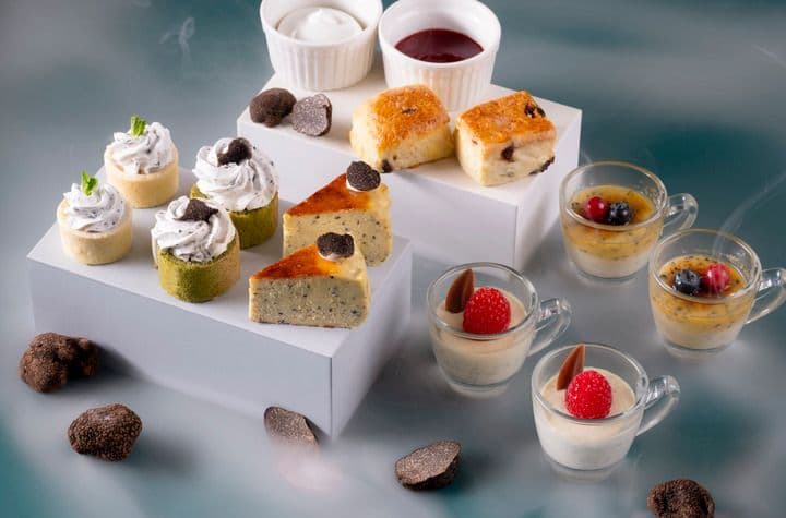 Black Truffle Diamond Afternoon Tea @Tiffany Lounge - Regal Hongkong Hotel