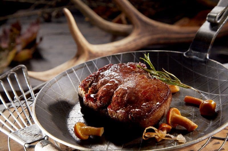 Best December and Christmas Restaurant Deals to Book Now
