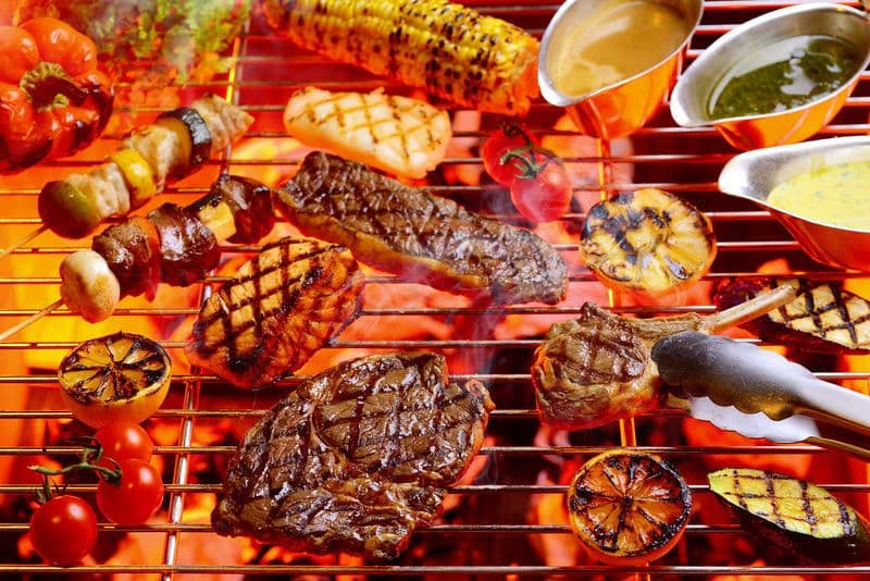 Sizzling Aussie Grill Weekend Dinner Buffet @ Café Renaissance - Renaissance Harbour View