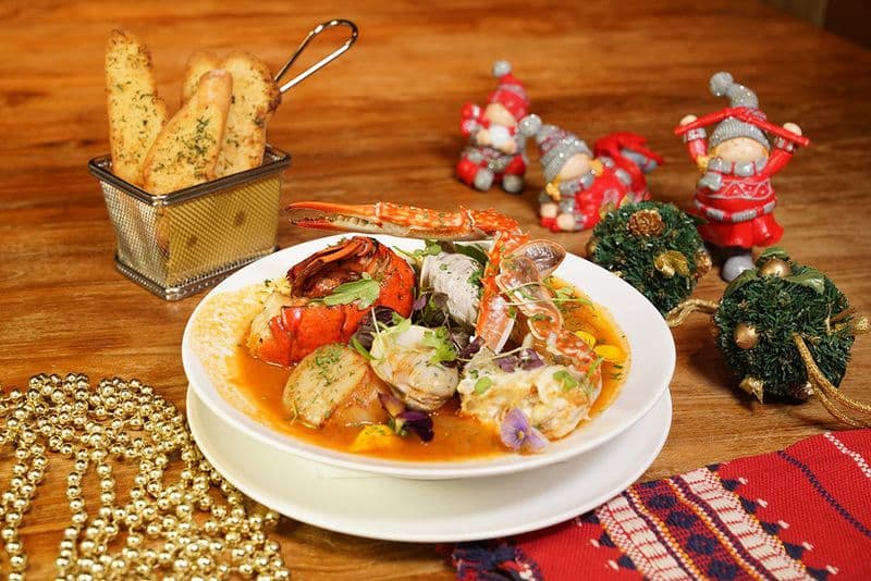 Xmas Celebrations @ Kitchen Savvy - Hotel Stage