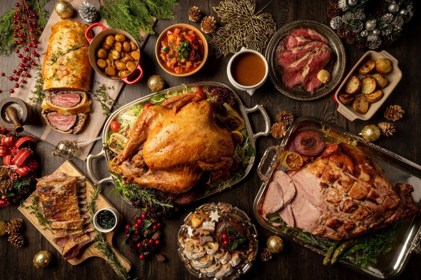 Christmas Extravaganza at Bistro on the Mile - Holiday Inn Golden Mile